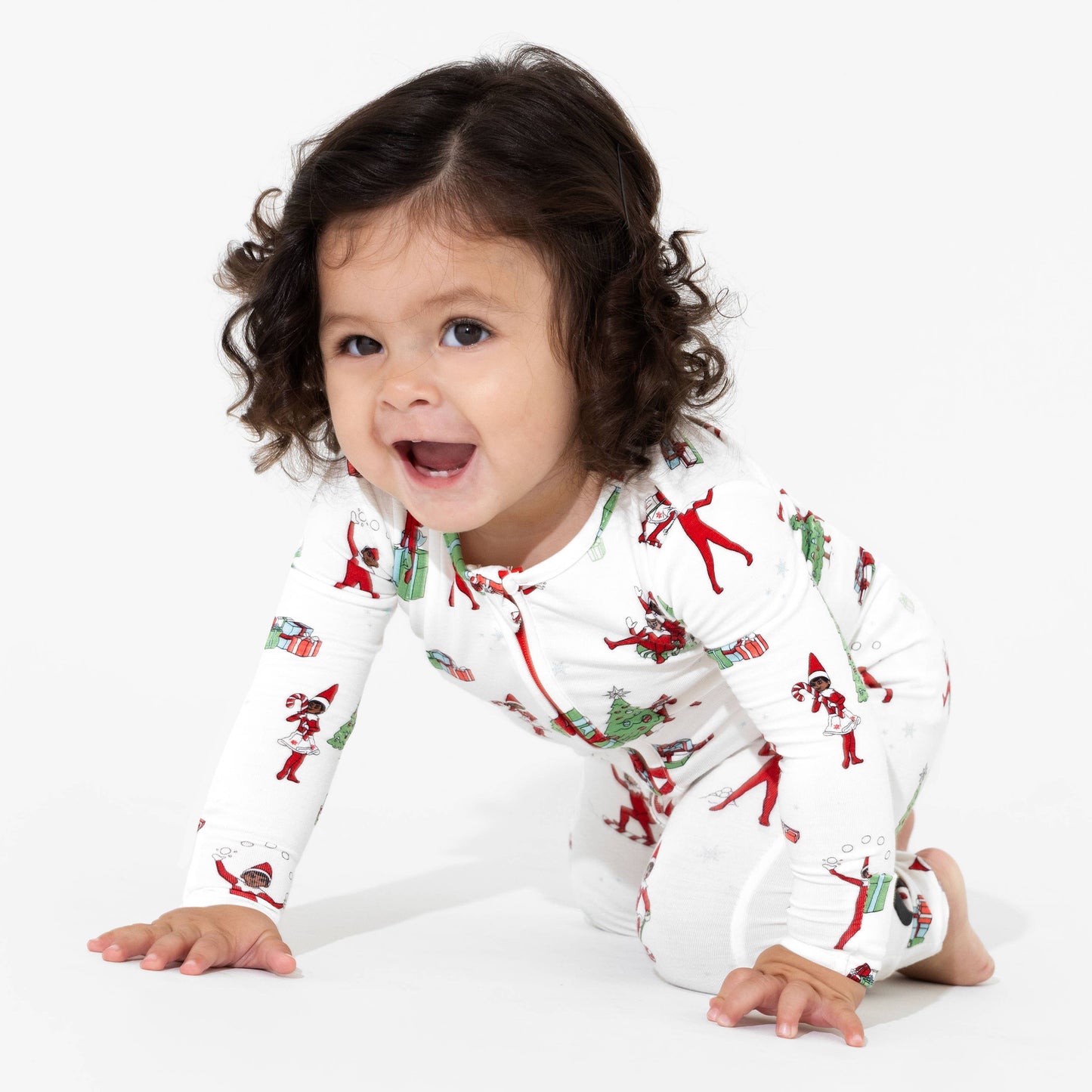 Christmas Pajamas: The Elf on the Shelf Bamboo Sleepwear: 3-6 Months