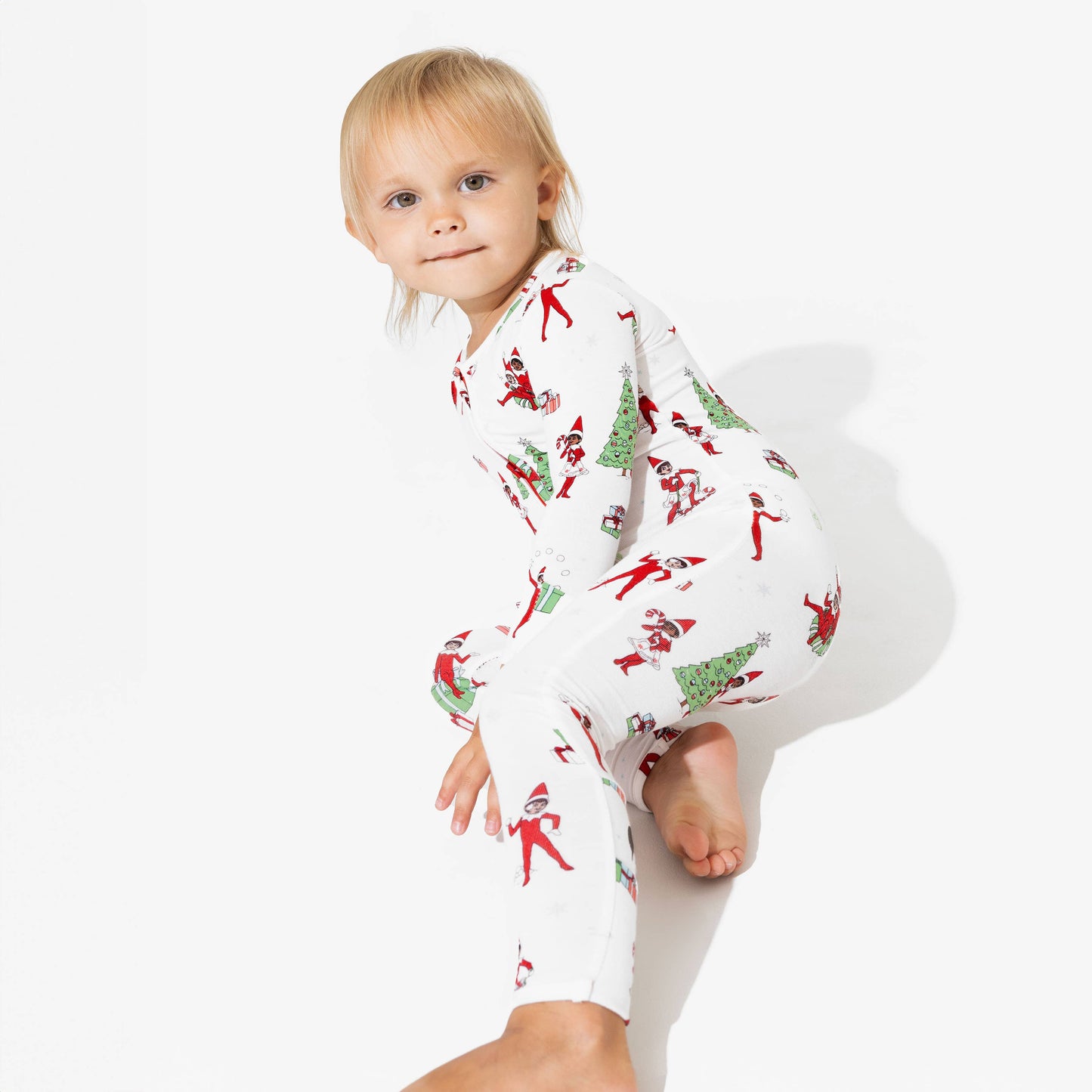 Christmas Pajamas: The Elf on the Shelf Bamboo Sleepwear: 3-6 Months