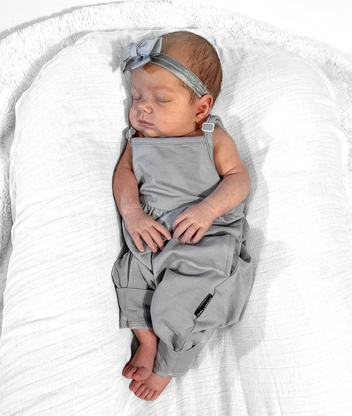 BAMBOO ADJUSTABLE PANTS ROMPER - FROST: 18-24M