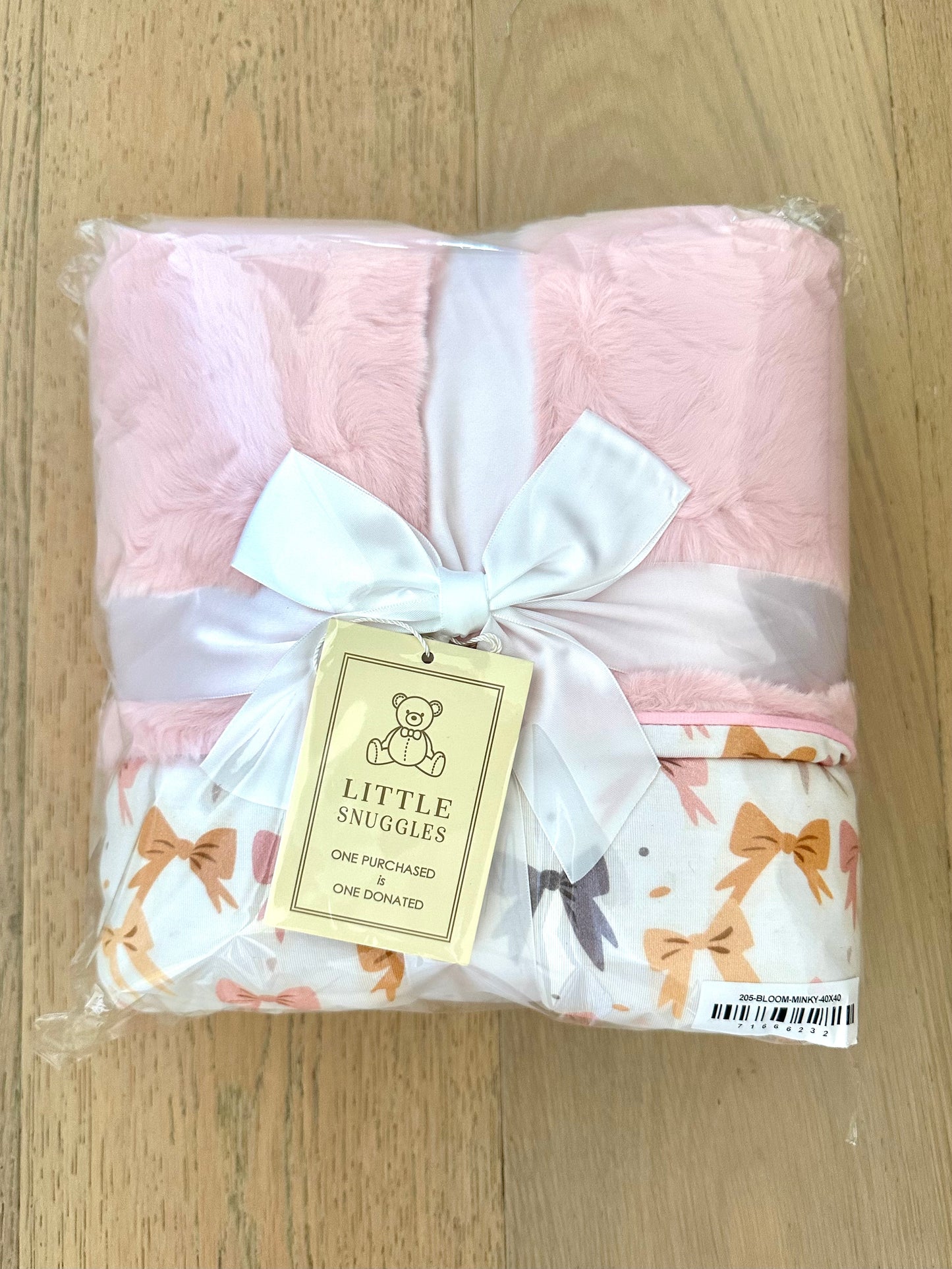 Small Minky Lush Blanket 40x40- BLOOMING BOWS