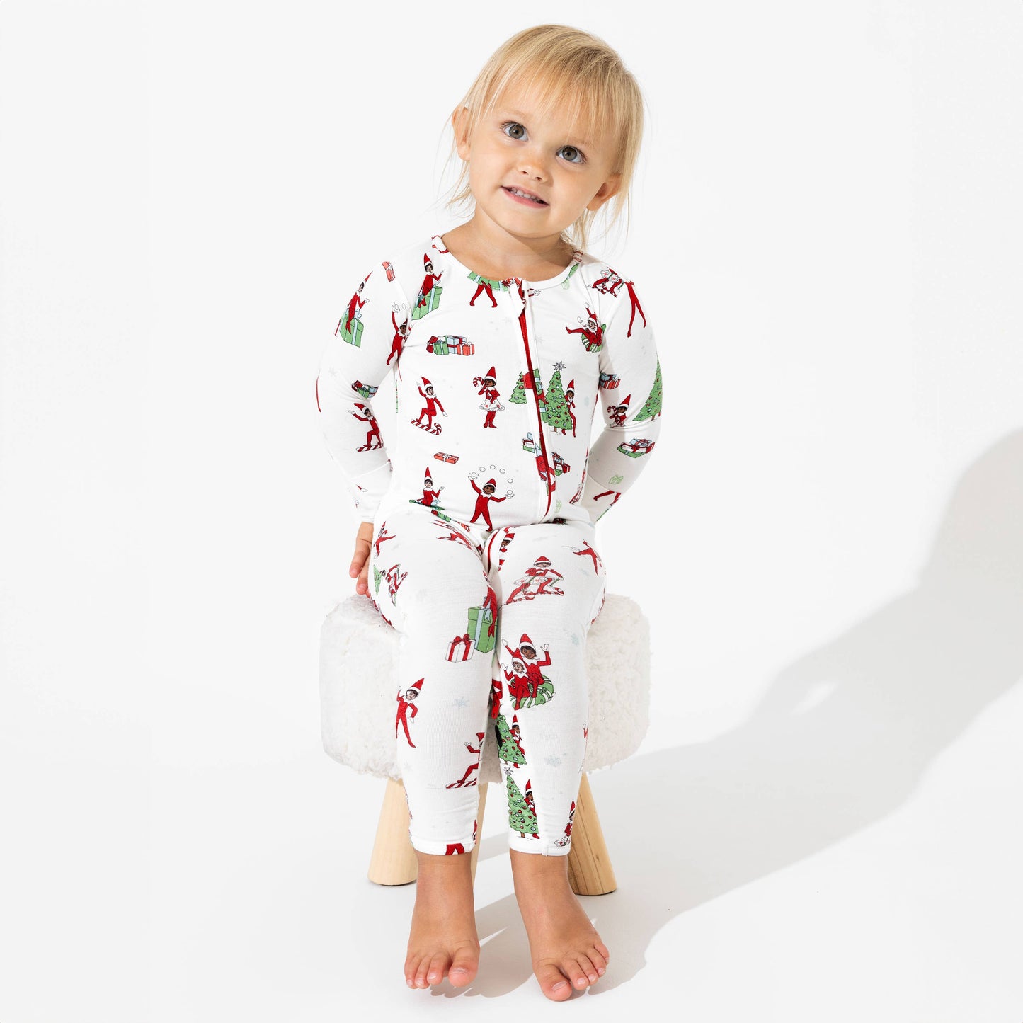 Christmas Pajamas: The Elf on the Shelf Bamboo Sleepwear: 3-6 Months