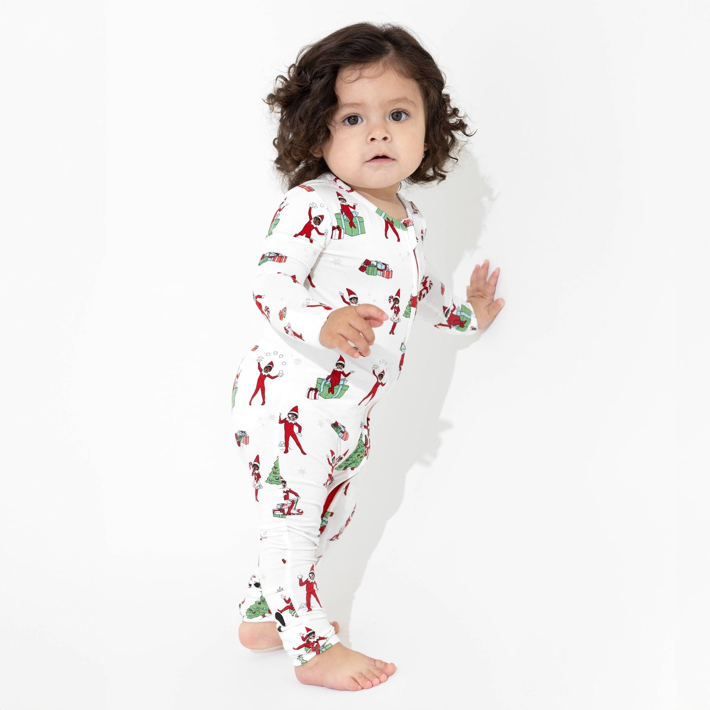 Christmas Pajamas: The Elf on the Shelf Bamboo Sleepwear: 3-6 Months