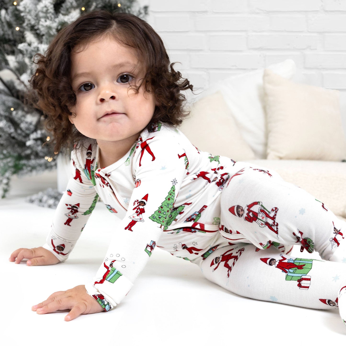 Christmas Pajamas: The Elf on the Shelf Bamboo Sleepwear: 3-6 Months