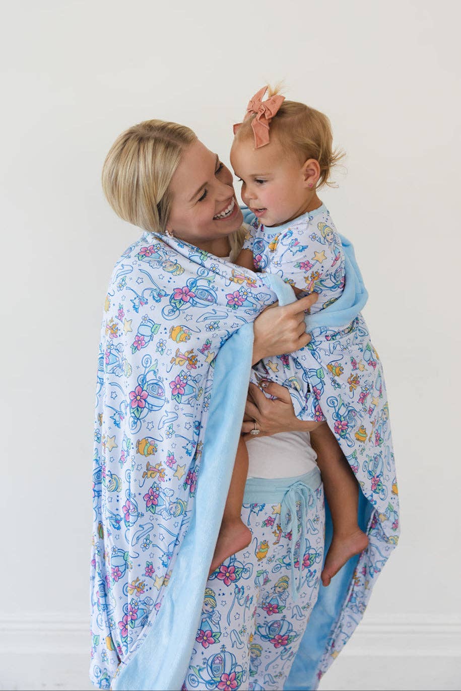 Midnight - Plush Blanket: ONE SIZE