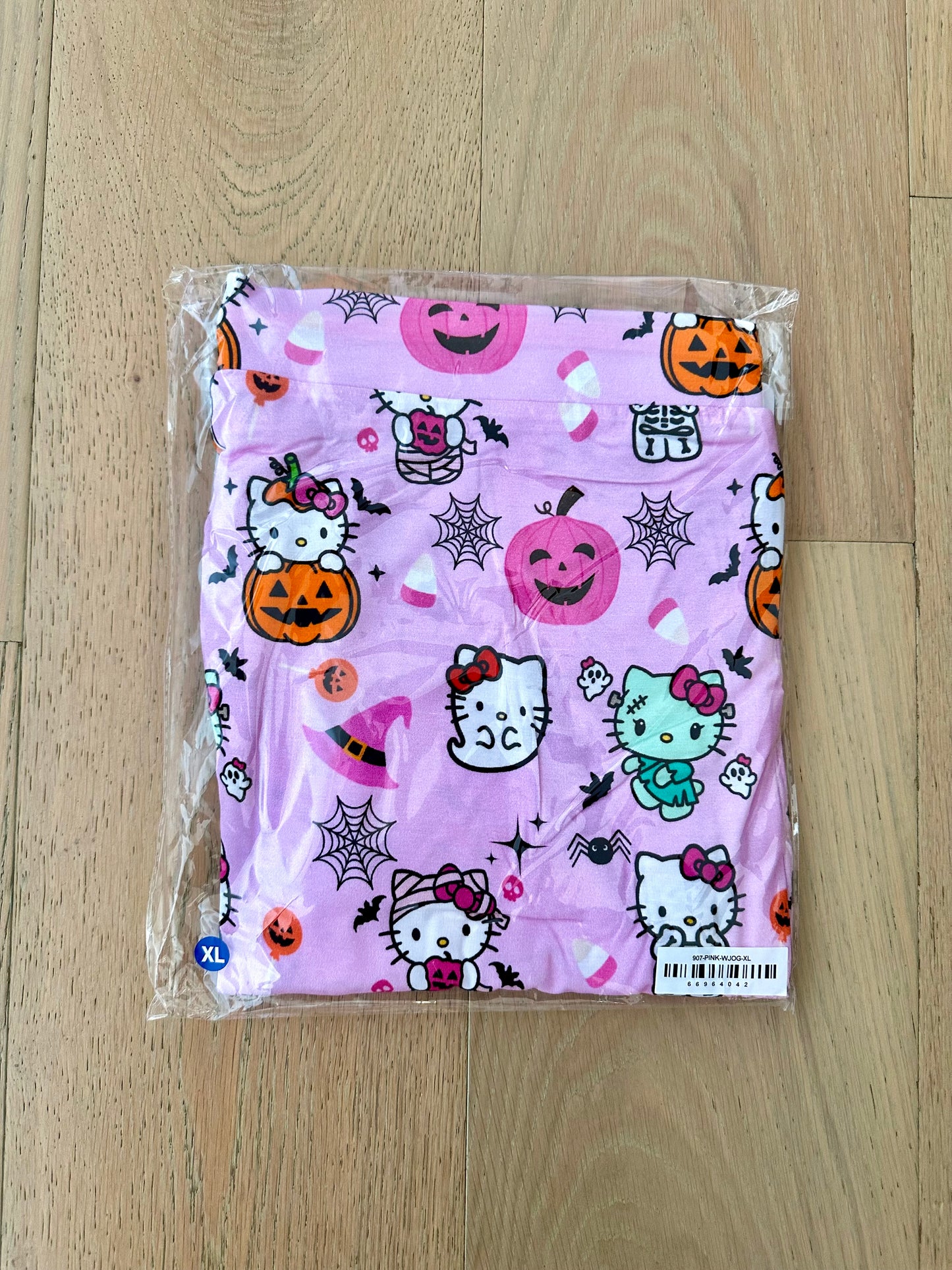 Women’s Bamboo Lounge Joggers- Hello Kitty Pink Pumpkin