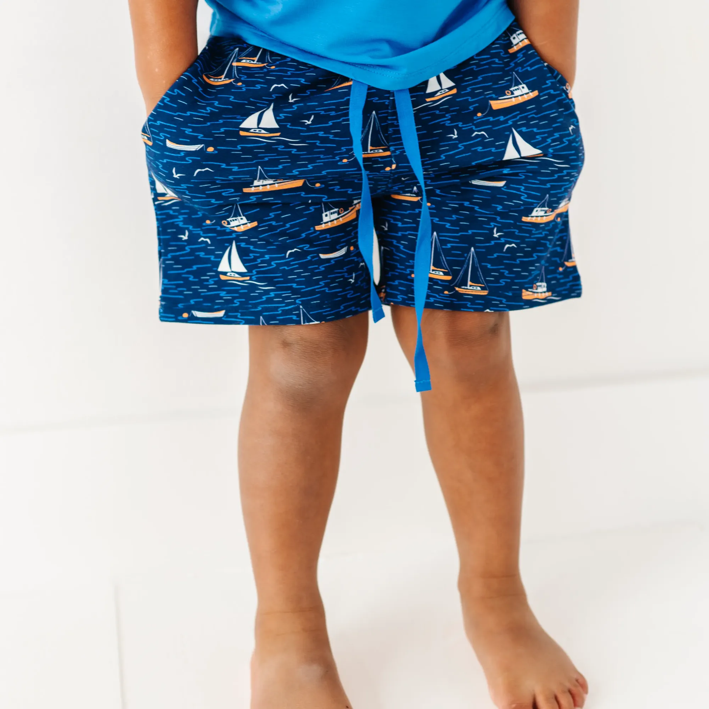 Sailboat Graphic Set: 4T