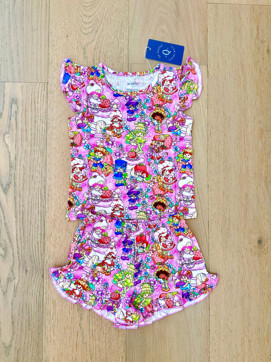 Bamboo Flutter Sleeve & Shorts Lounge Set (OLIVIA)- STRAWBERRY FRIENDS