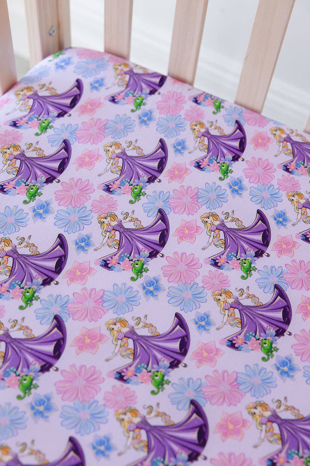 The Lost Princess - Crib Sheet: ONE SIZE