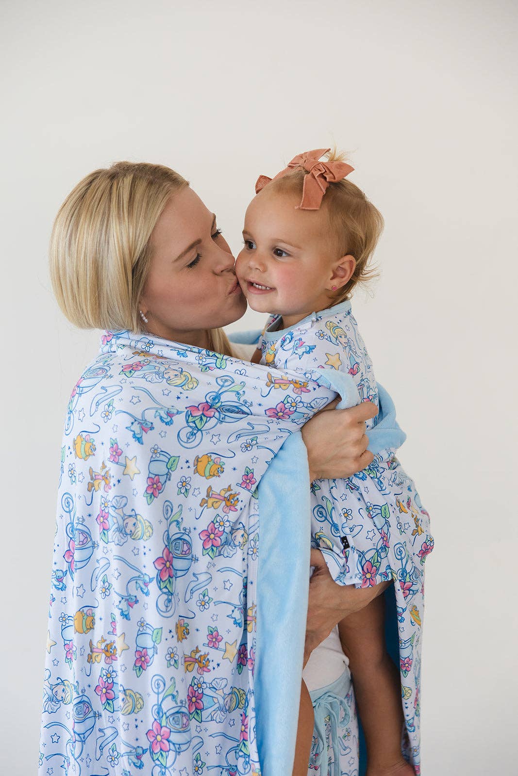 Midnight - Plush Blanket: ONE SIZE