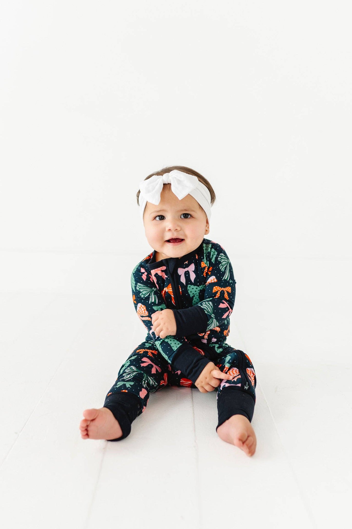 Merry Little Bows Convertible Footies: Newborn