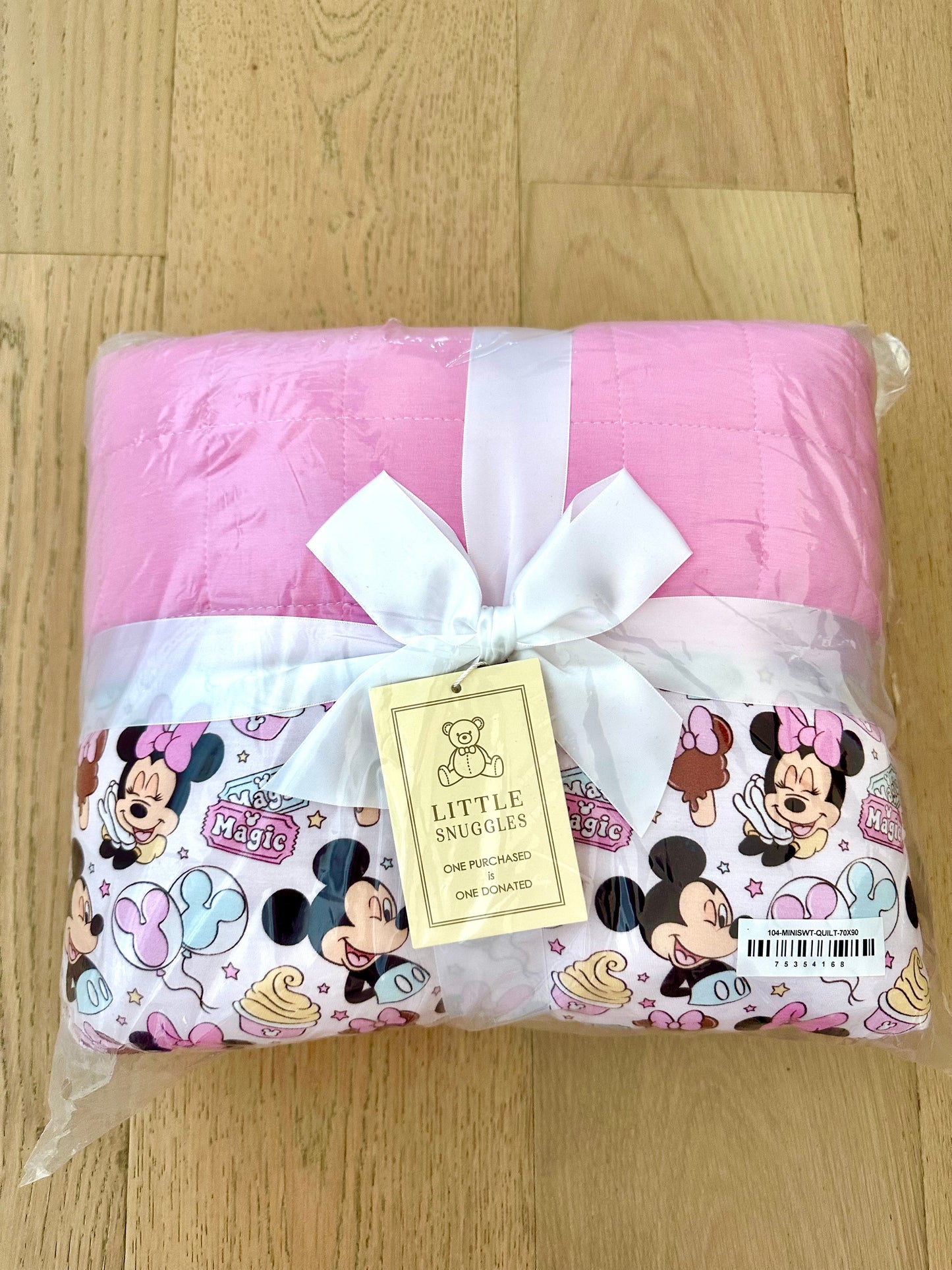 3 Layer Quilted Bamboo Blanket- LARGE 70x90 DISNEY MINI SWEETS