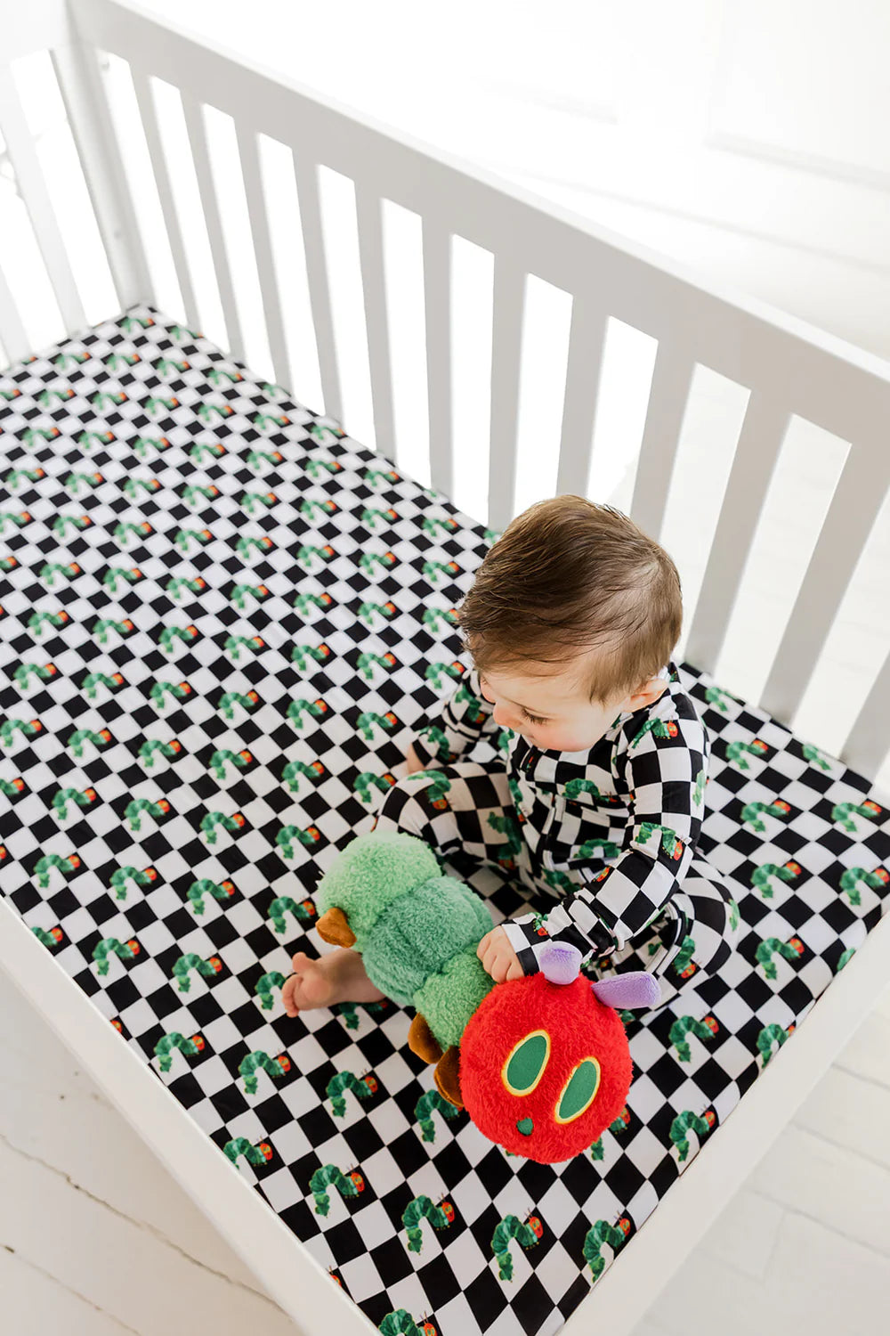 Dream Crib Sheet- ERIC CARLE CATERPILLAR CHECK
