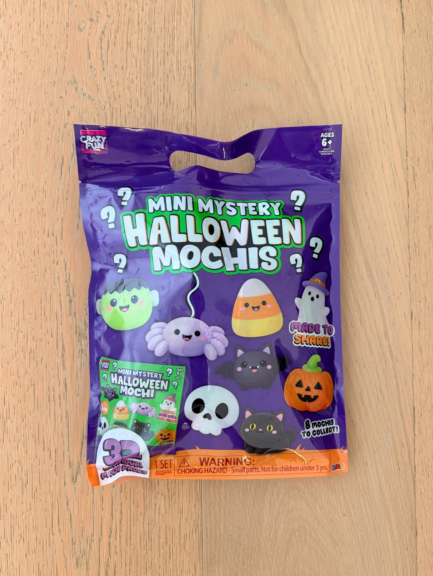 Crazy Fun 32 Mini Halloween Mystery Mochis