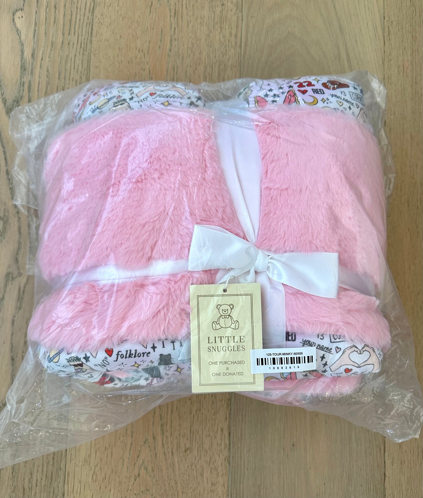 Large Minky Lush Blanket 50x65- COMFY & COZY ON TOUR TAYLOR SWFT