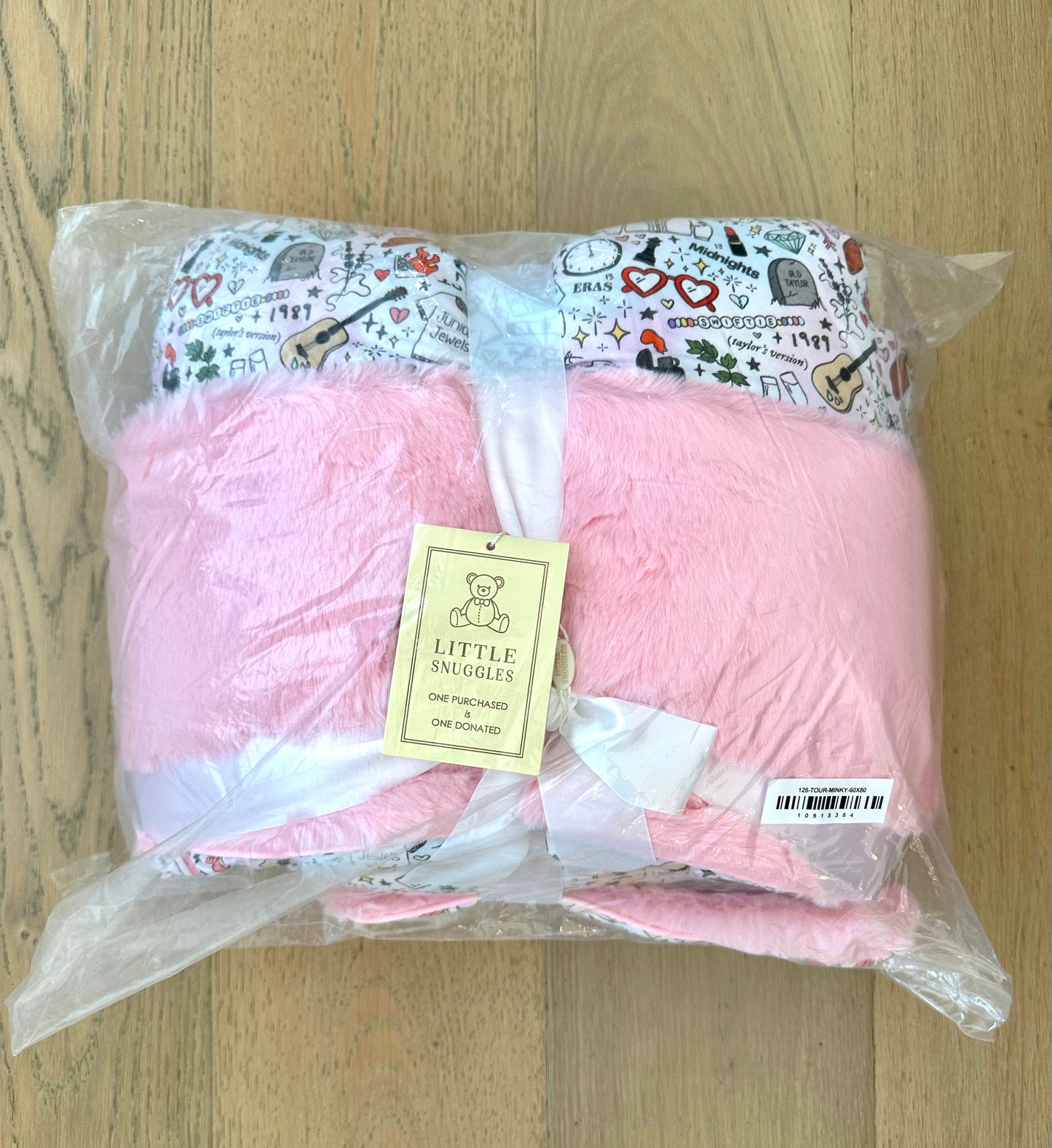 Large Minky Lush Blanket 60x80- COZY & COMFY ON TOUR TAYLOR SWIFT