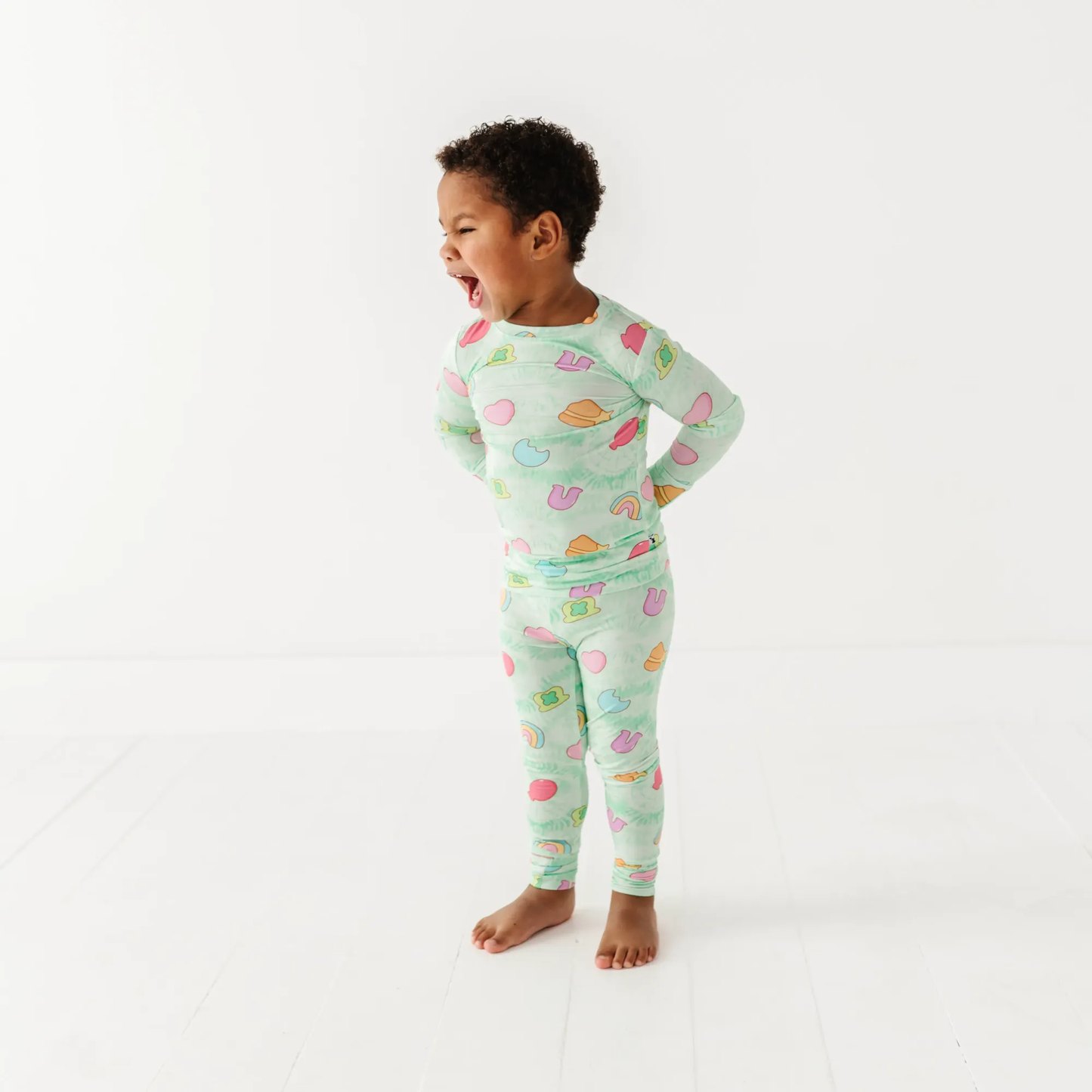 St. Patricks Kids Pajamas: 5/6T