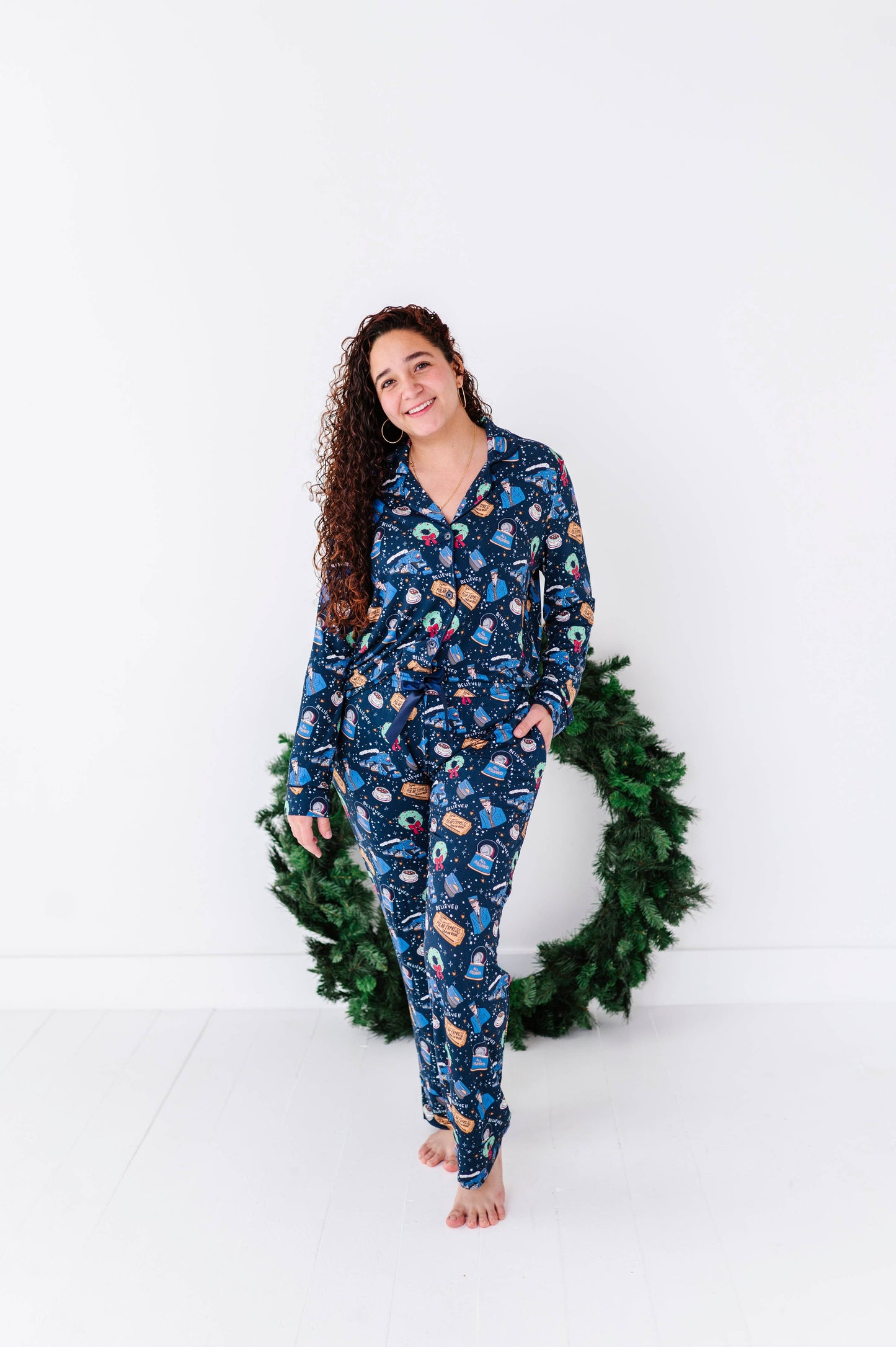 Hot Cocoa Express Mama Lounge Set: Medium