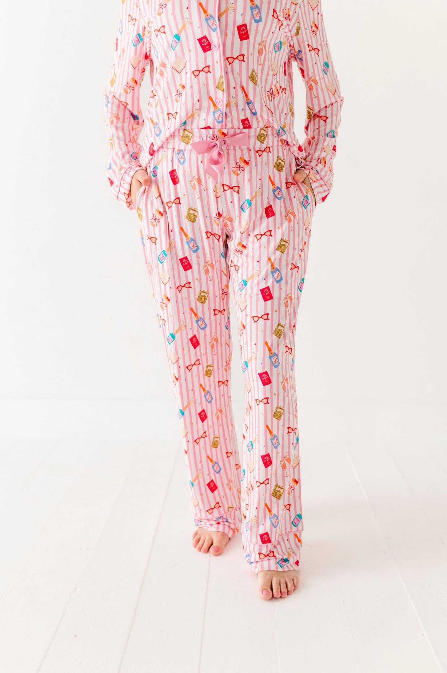 Welcome To The (Book) Club Mama Lounge Set: Large