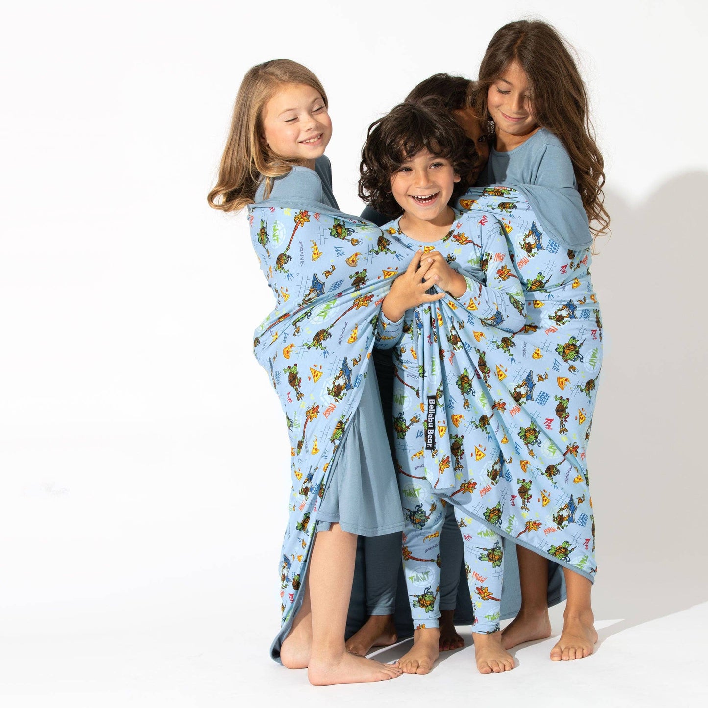 Teenage Mutant Ninja Turtles Pizza Bamboo Blanket: 45 x 60 in