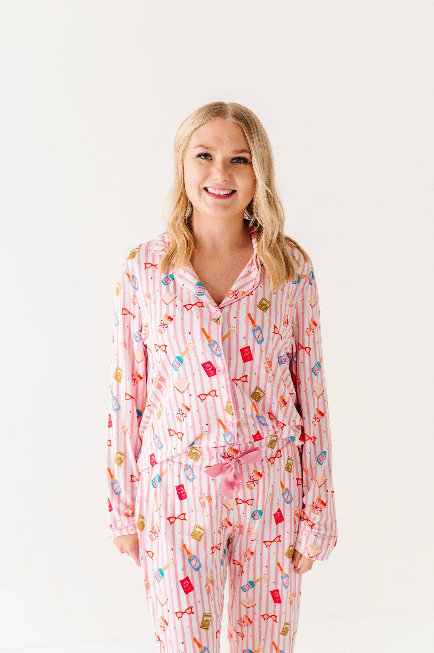 Welcome To The (Book) Club Mama Lounge Set: Large