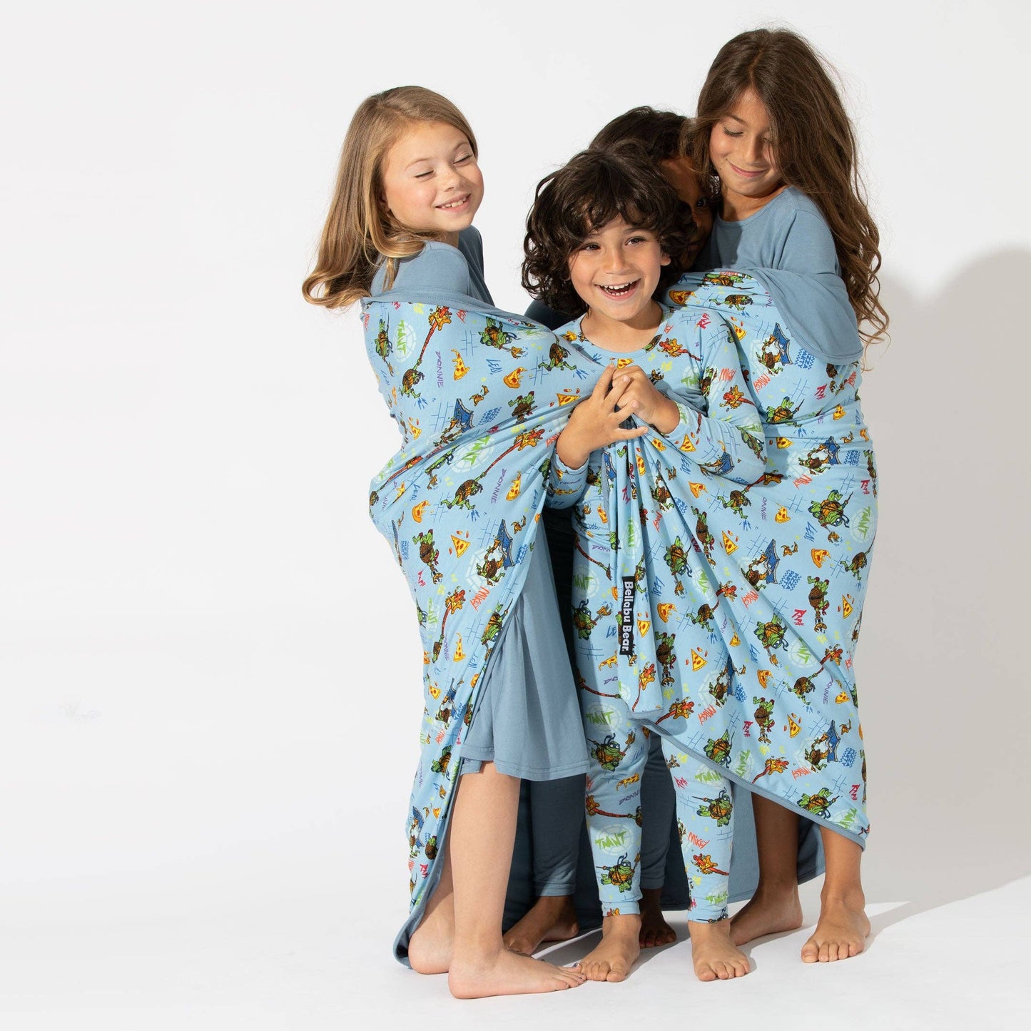 Teenage Mutant Ninja Turtles Pizza Bamboo Blanket: 45 x 60 in